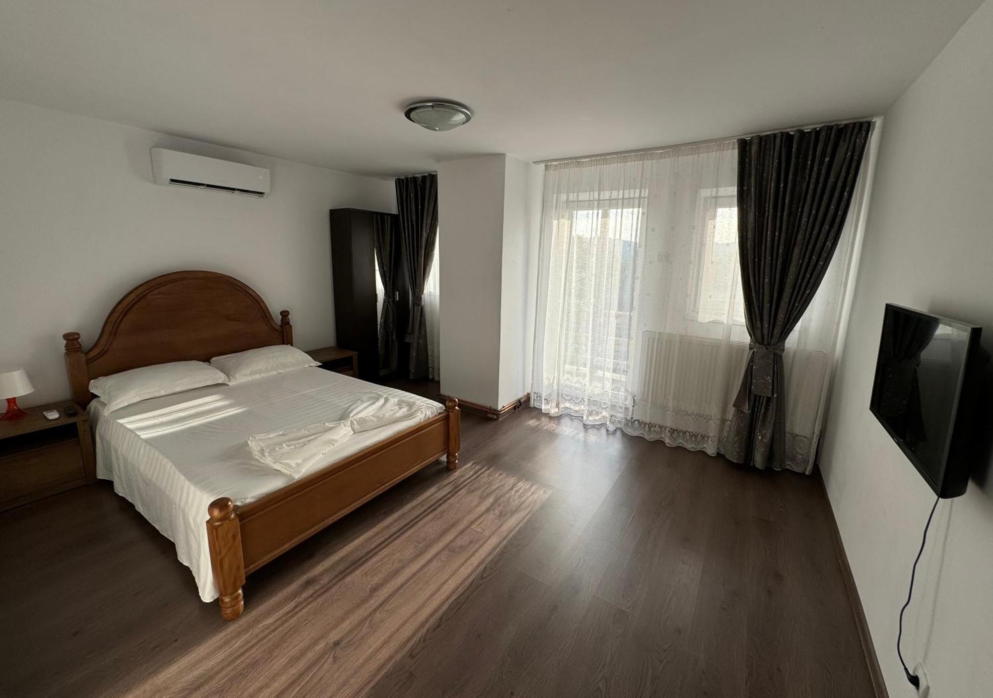 Cazare Vila Maria Apartment Curtea De Arges Exterior photo